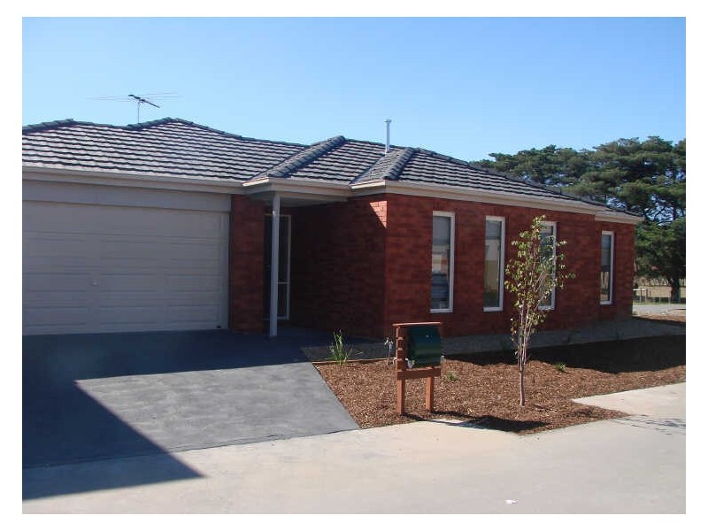 15 Gardenia Place, Whittlesea VIC 3757