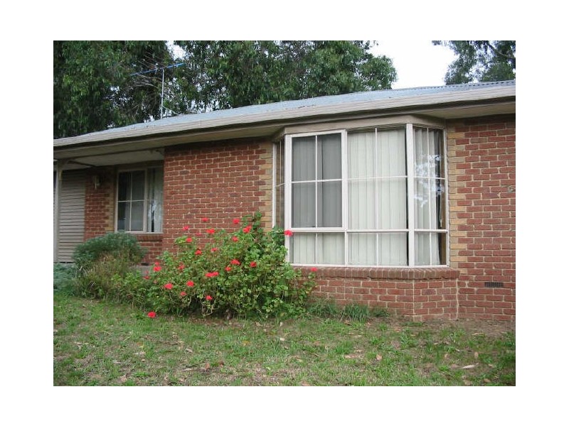 2/7 Victoria Road, Kinglake VIC 3763