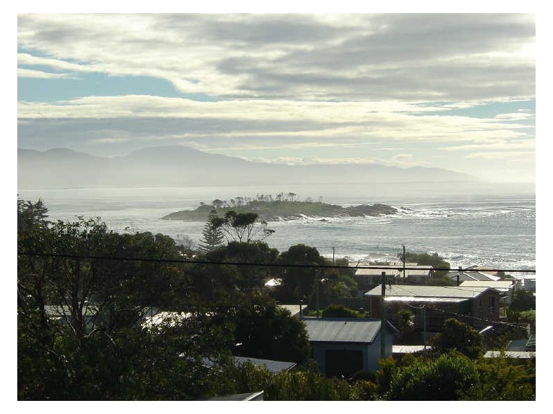 11 Nailer Avenue, Bicheno TAS 7215