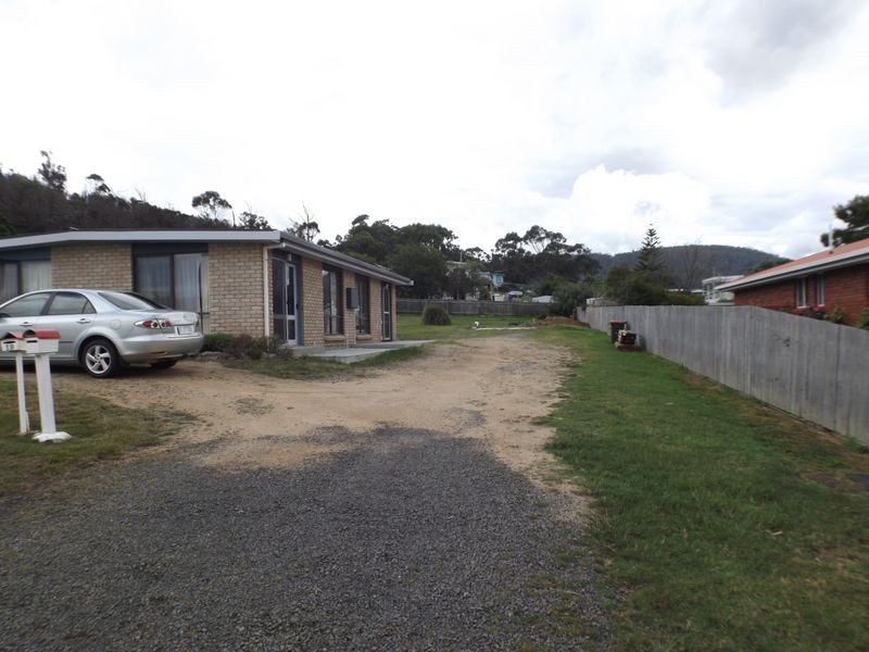2/19 Murray Street, Bicheno TAS 7215
