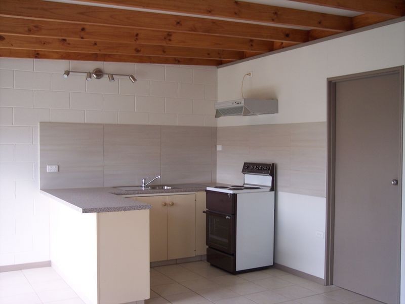 2/19 Murray Street, Bicheno TAS 7215