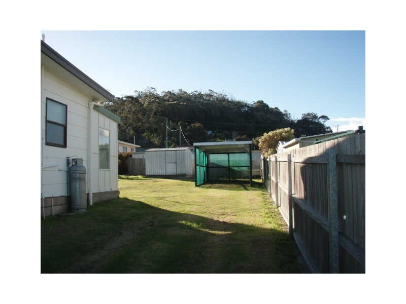 20 Weily Ave., Bicheno TAS 7215