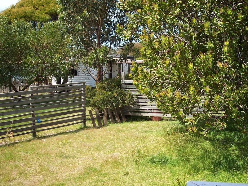 1/6 Champ Street, Bicheno TAS 7215