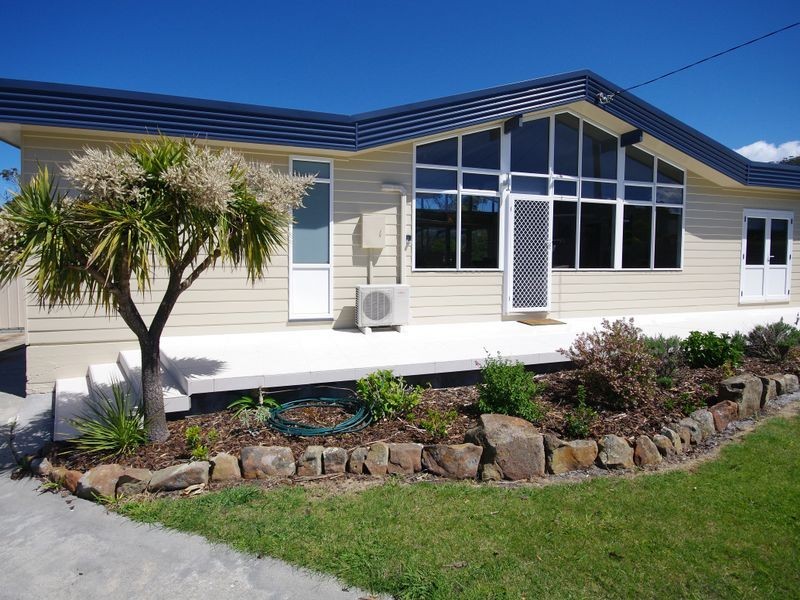 15 Weily Avenue, Bicheno TAS 7215