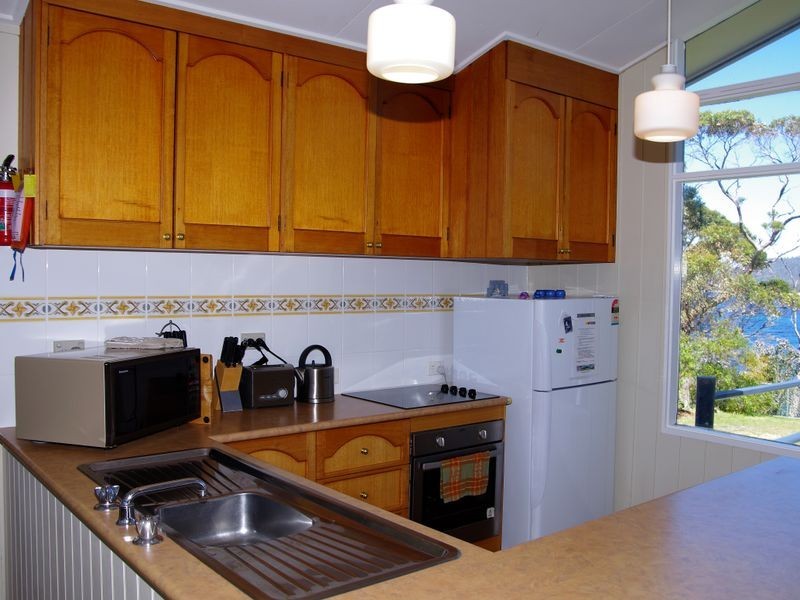 15 Weily Avenue, Bicheno TAS 7215