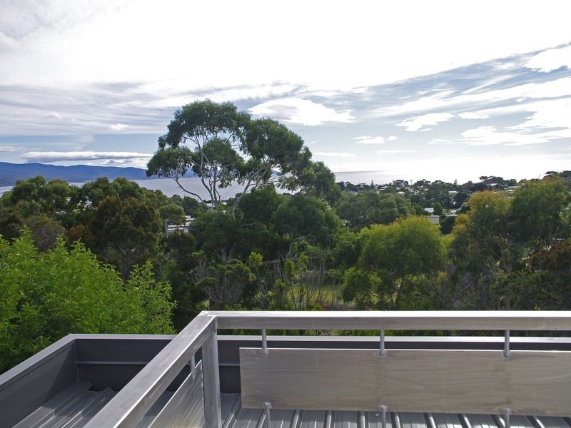 2/32 Douglas, Bicheno TAS 7215