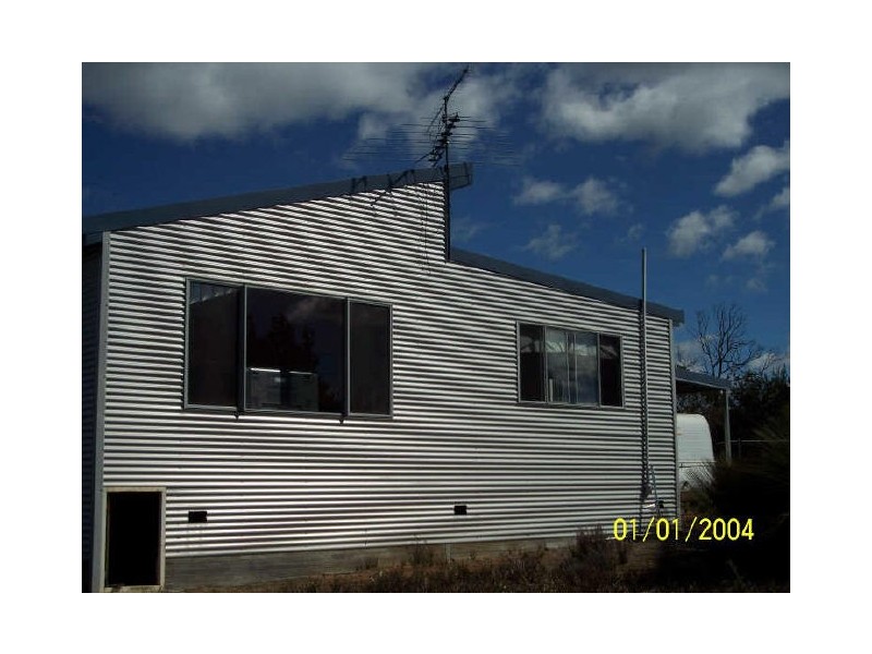 2/14 Flacks Road, Coles Bay TAS 7215