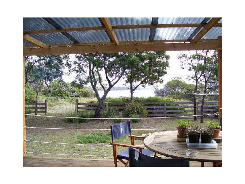 6 Swanwick Drv, Coles Bay TAS 7215