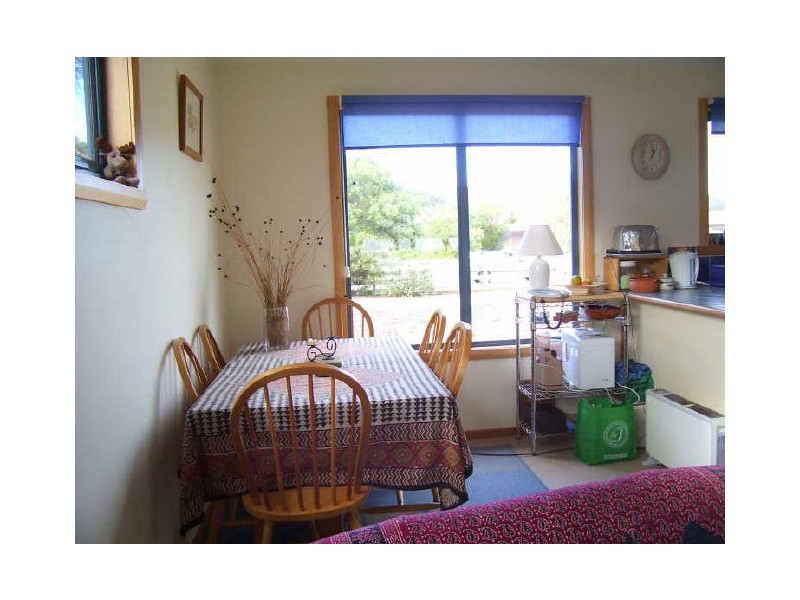 6 Swanwick Drv, Coles Bay TAS 7215