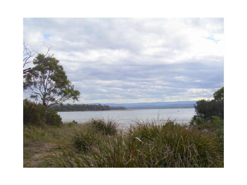 6 Swanwick Drv, Coles Bay TAS 7215