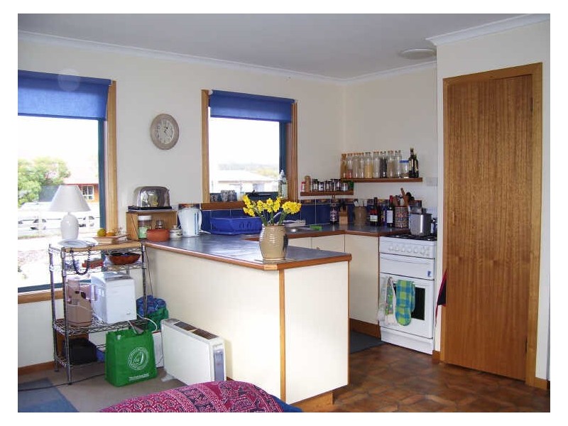 6 Swanwick Dr, Coles Bay TAS 7215