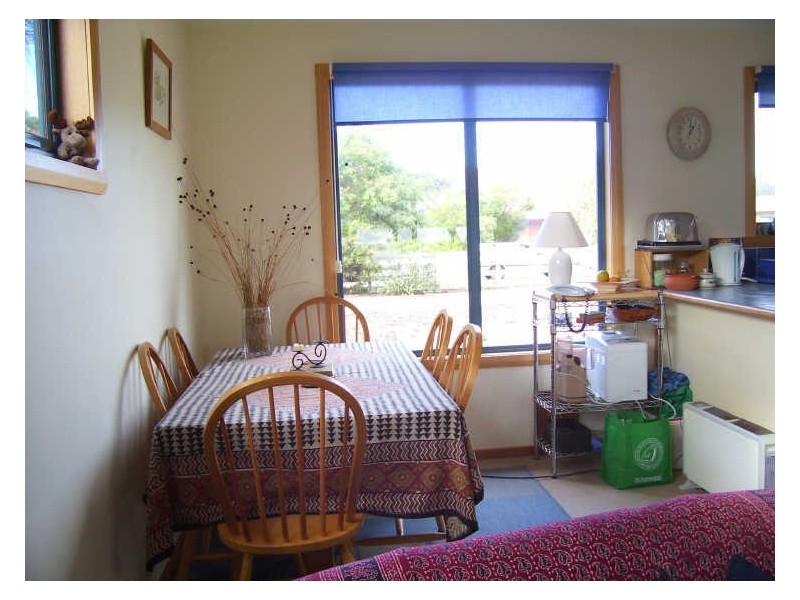 6 Swanwick Dr, Coles Bay TAS 7215