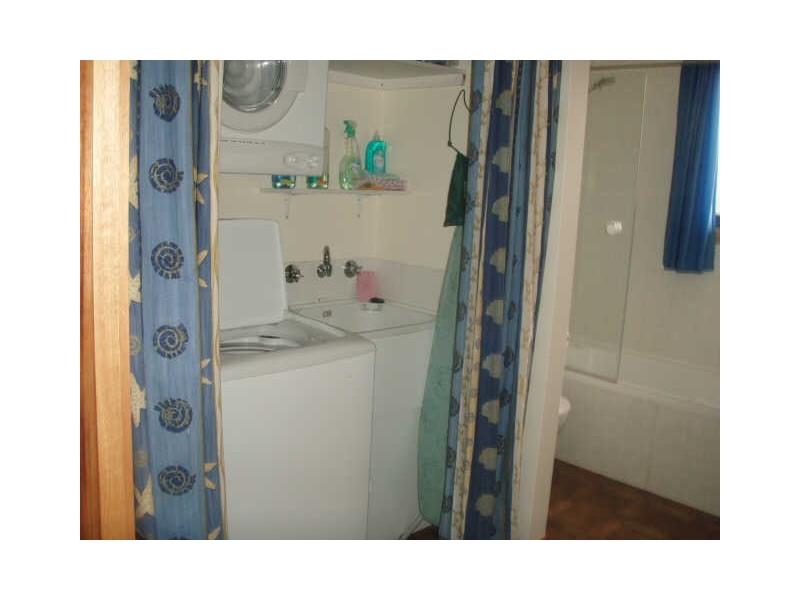 6 Swanwick Dr, Coles Bay TAS 7215