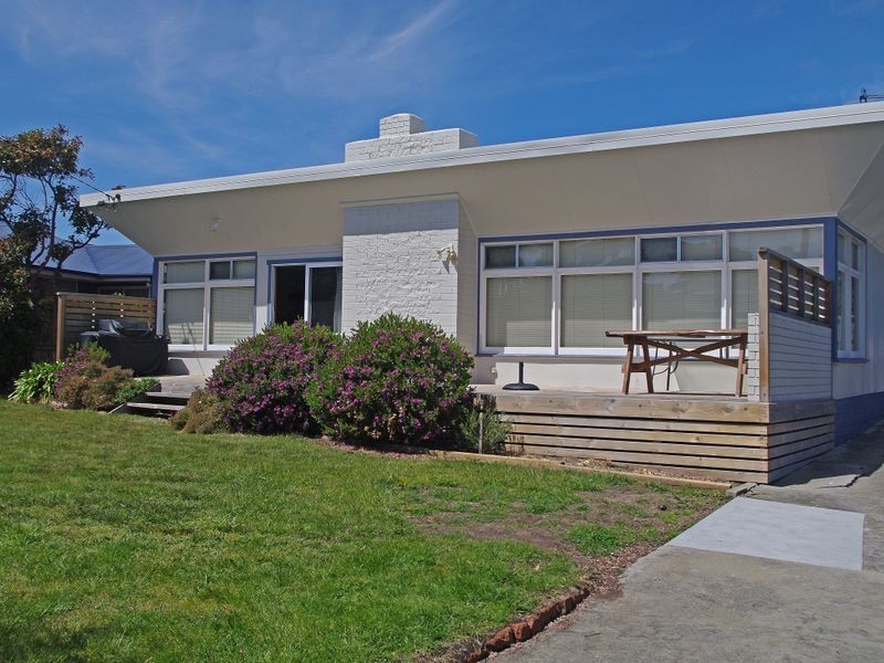 5 Chadwin Ave, Bicheno TAS 7215