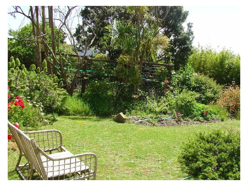 122 Tasman Highway, Bicheno TAS 7215