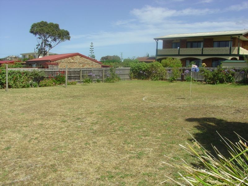24 Tasman Highway, Bicheno TAS 7215