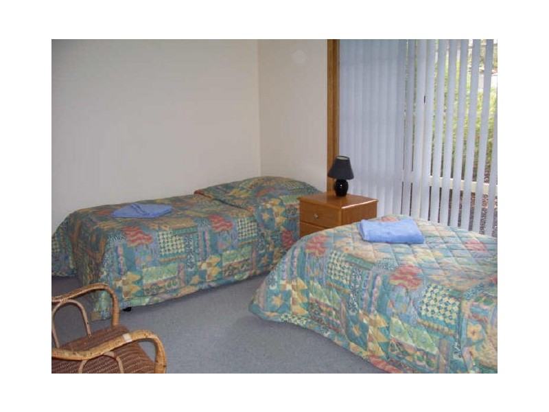 Unit 2 – 1 Bradley Drive, Coles Bay TAS 7215