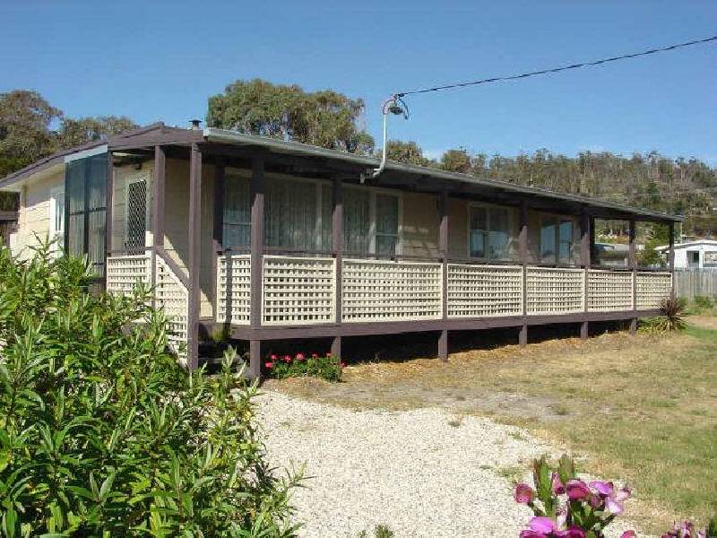 4 Beattie Avenue, Bicheno TAS 7215