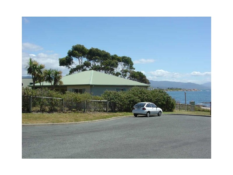 11 Waubs Court, Bicheno TAS 7215