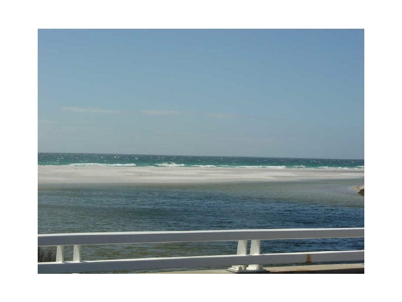 Cnr Deals Rd & Tasman Hwy, Douglas River TAS 7215