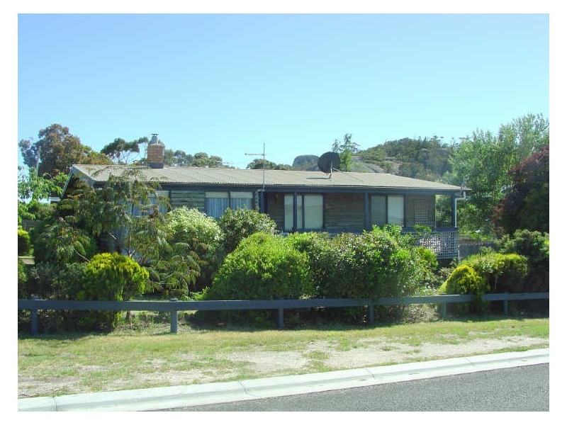 25 Burgess Street, Bicheno TAS 7215