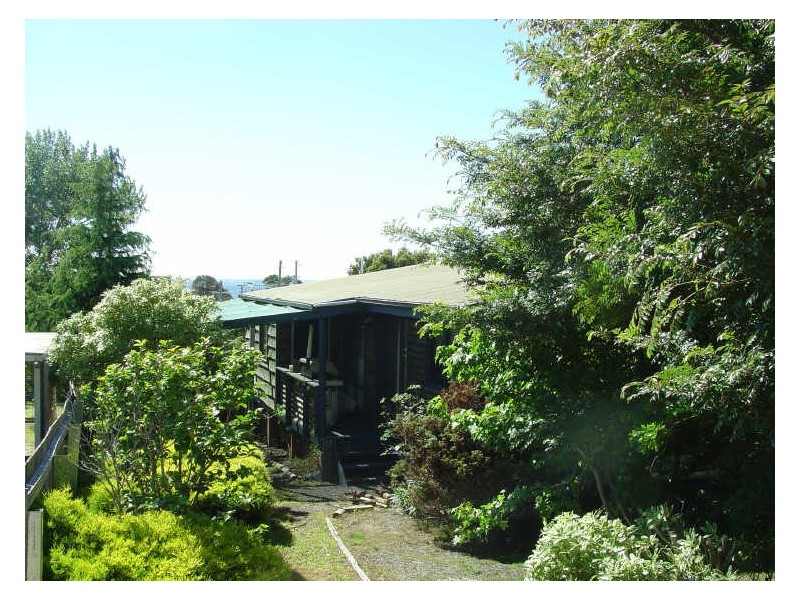 25 Burgess Street, Bicheno TAS 7215