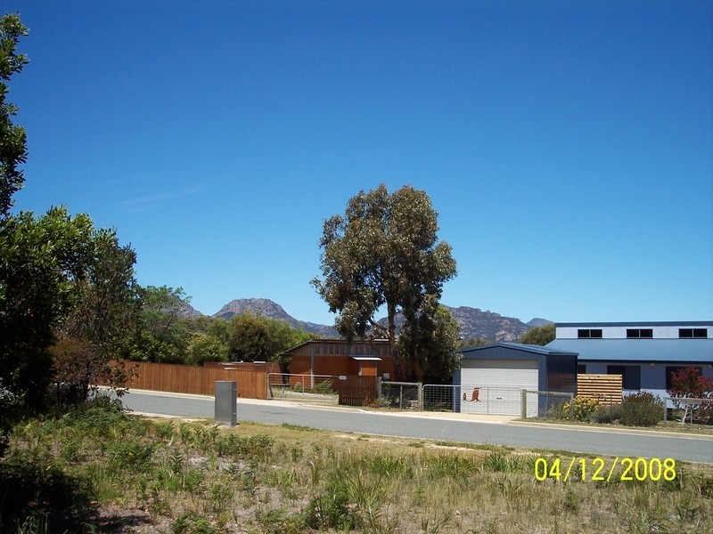 16 Oyster Bay Court, Coles Bay TAS 7215