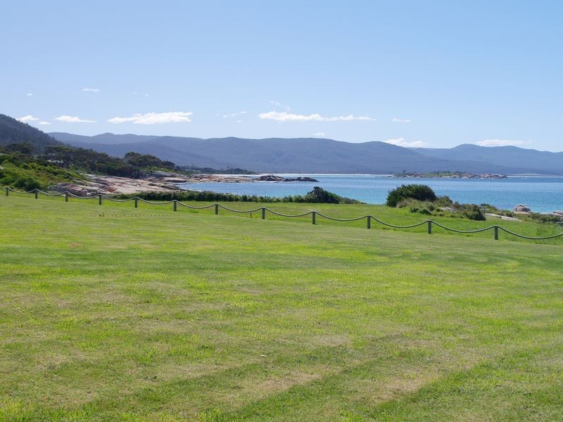 12 Jetty Rd, Bicheno TAS 7215