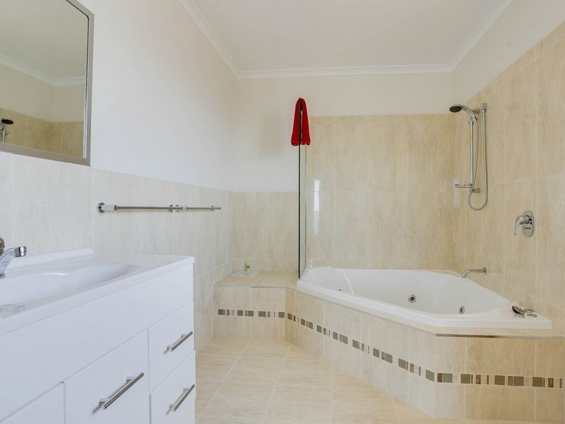 2B Tasman Highway, Bicheno TAS 7215