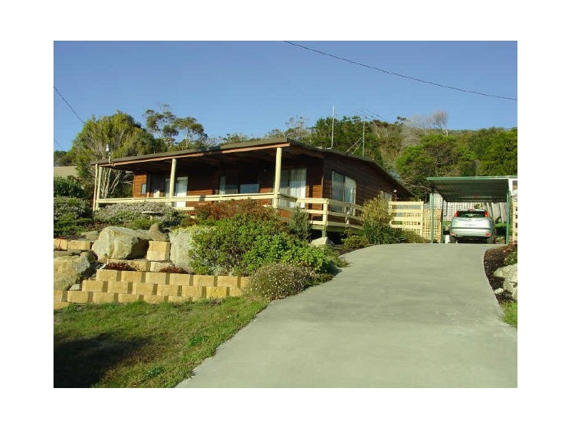 180 Tasman Highway, Bicheno TAS 7215