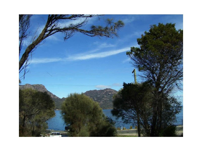 107 Esplanade, Coles Bay TAS 7215