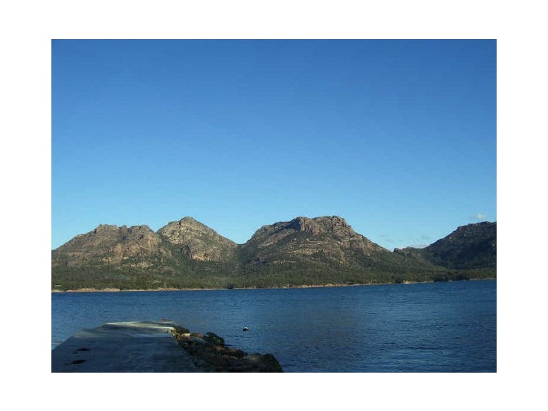 107 Esplanade, Coles Bay TAS 7215
