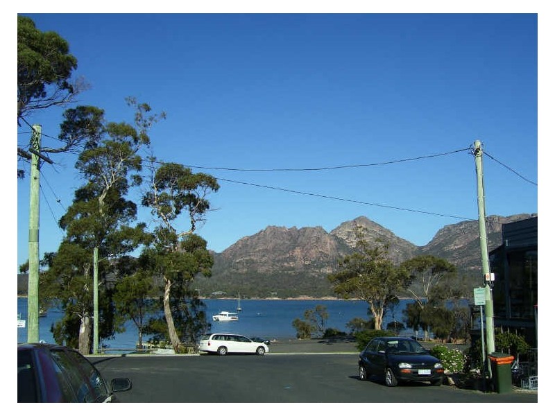 4 Garnet Ave, Coles Bay TAS 7215