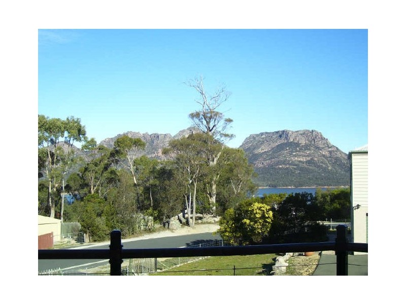 17 Bradley Drive, Coles Bay TAS 7215