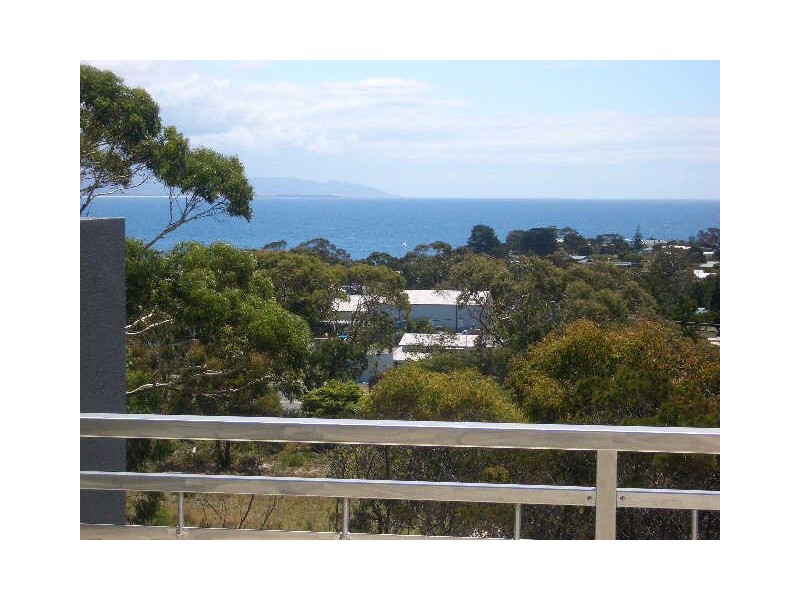 U3/32 Douglas Street, Bicheno TAS 7215