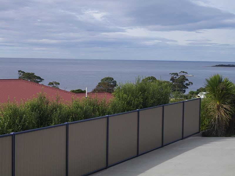 U2/32 Douglas St, Bicheno TAS 7215