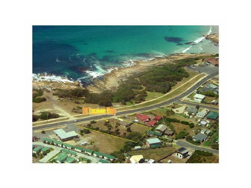 24 Tasman Hwy, Bicheno TAS 7215