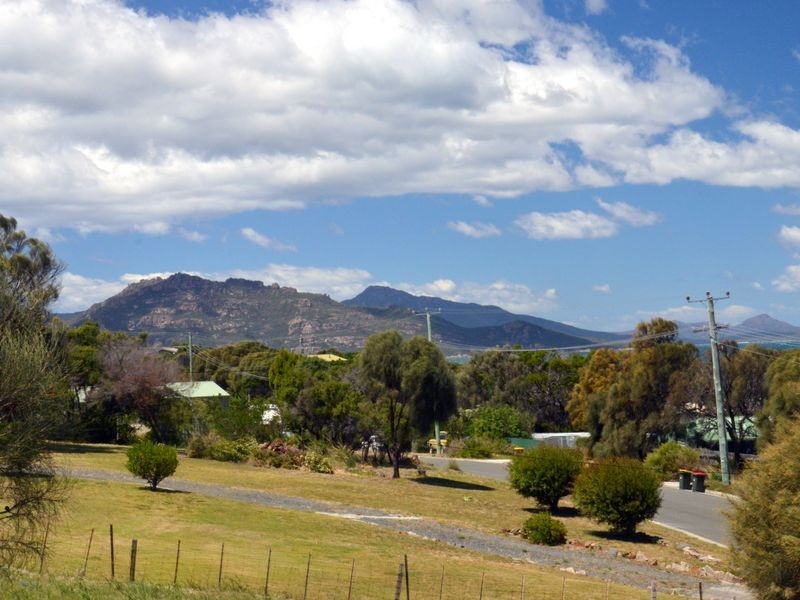 91 Swanwick Drive, Coles Bay TAS 7215