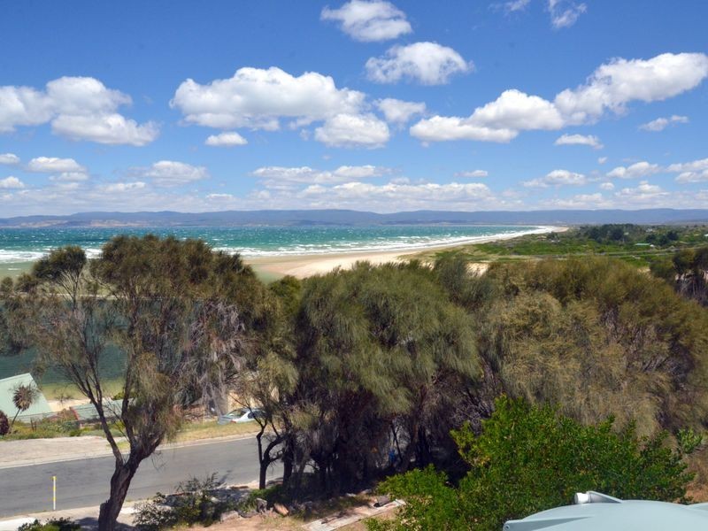 91 Swanwick Drive, Coles Bay TAS 7215