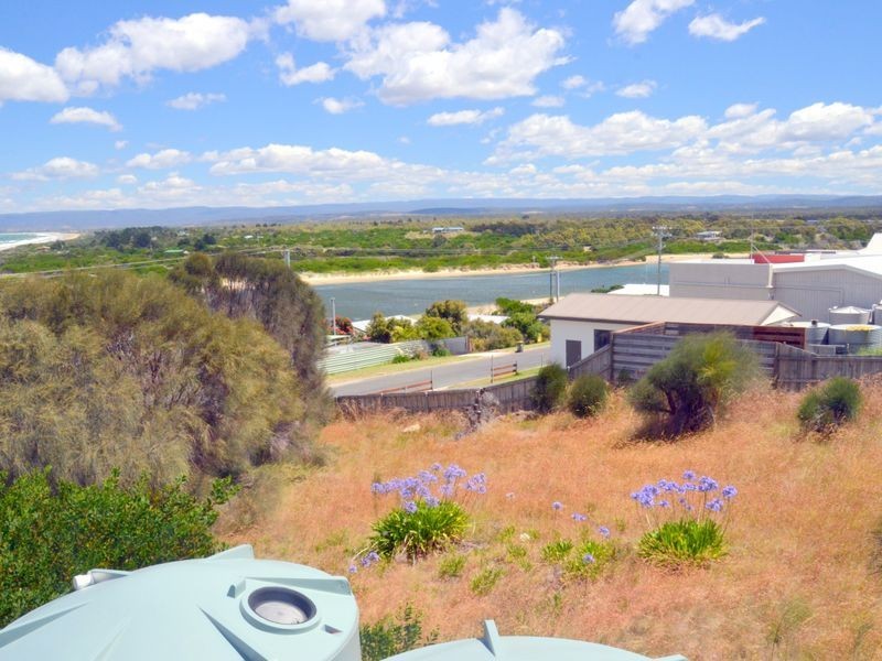 91 Swanwick Drive, Coles Bay TAS 7215