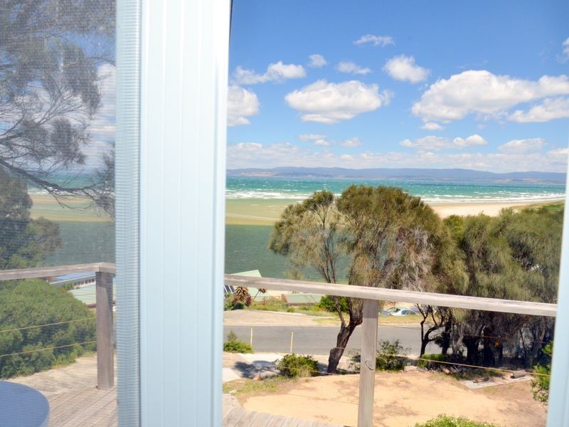 91 Swanwick Drive, Coles Bay TAS 7215
