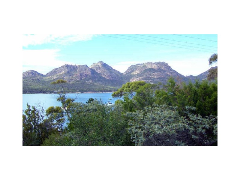 13 Esplanade, Coles Bay TAS 7215