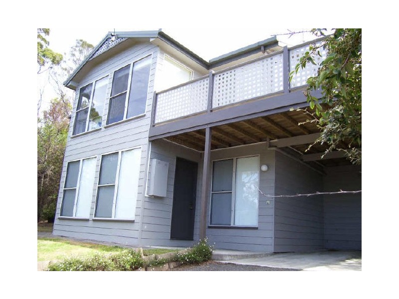 13 Esplanade, Coles Bay TAS 7215