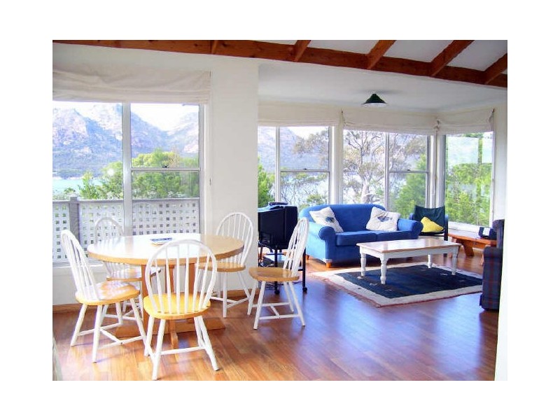 13 Esplanade, Coles Bay TAS 7215