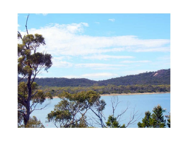 13 Esplanade, Coles Bay TAS 7215
