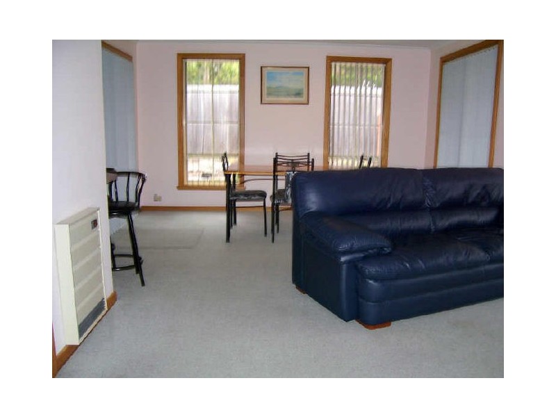 Unit 1 – 1 Bradley Drive, Coles Bay TAS 7215