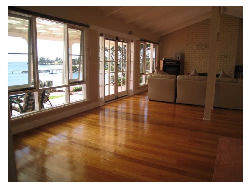 1 Maria St, Swansea TAS 7190