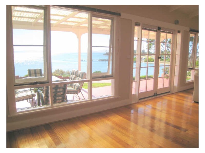 1 Maria St, Swansea TAS 7190