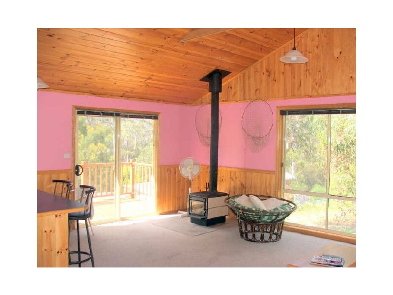 26 Bradley Dr, Coles Bay TAS 7215