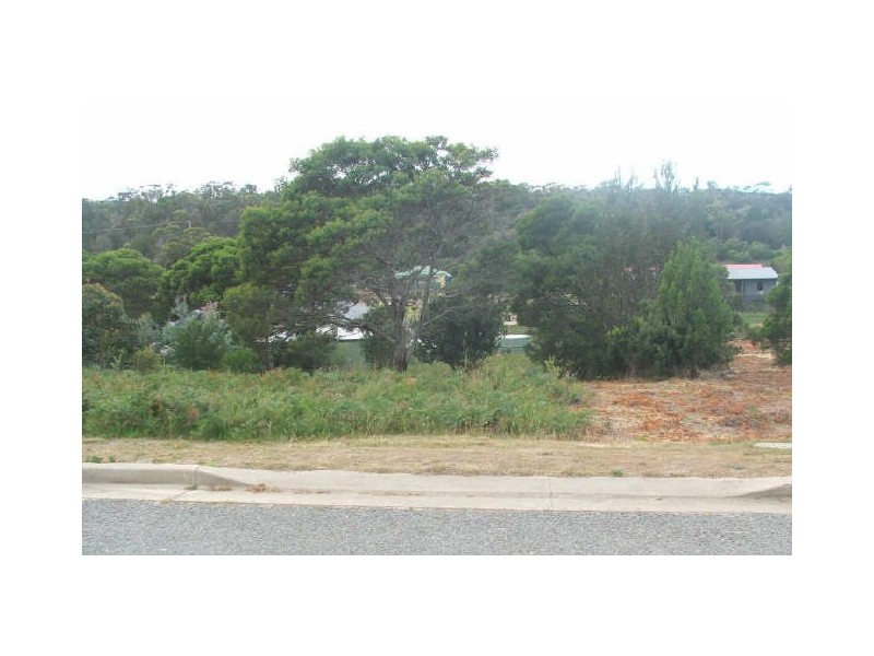 26 Hazards View Drive, Coles Bay TAS 7215